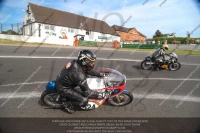 Vintage-motorcycle-club;eventdigitalimages;mallory-park;mallory-park-trackday-photographs;no-limits-trackdays;peter-wileman-photography;trackday-digital-images;trackday-photos;vmcc-festival-1000-bikes-photographs