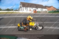 Vintage-motorcycle-club;eventdigitalimages;mallory-park;mallory-park-trackday-photographs;no-limits-trackdays;peter-wileman-photography;trackday-digital-images;trackday-photos;vmcc-festival-1000-bikes-photographs