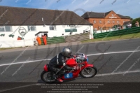 Vintage-motorcycle-club;eventdigitalimages;mallory-park;mallory-park-trackday-photographs;no-limits-trackdays;peter-wileman-photography;trackday-digital-images;trackday-photos;vmcc-festival-1000-bikes-photographs