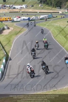 Vintage-motorcycle-club;eventdigitalimages;mallory-park;mallory-park-trackday-photographs;no-limits-trackdays;peter-wileman-photography;trackday-digital-images;trackday-photos;vmcc-festival-1000-bikes-photographs