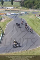 Vintage-motorcycle-club;eventdigitalimages;mallory-park;mallory-park-trackday-photographs;no-limits-trackdays;peter-wileman-photography;trackday-digital-images;trackday-photos;vmcc-festival-1000-bikes-photographs