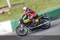 Vintage-motorcycle-club;eventdigitalimages;mallory-park;mallory-park-trackday-photographs;no-limits-trackdays;peter-wileman-photography;trackday-digital-images;trackday-photos;vmcc-festival-1000-bikes-photographs