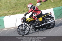 Vintage-motorcycle-club;eventdigitalimages;mallory-park;mallory-park-trackday-photographs;no-limits-trackdays;peter-wileman-photography;trackday-digital-images;trackday-photos;vmcc-festival-1000-bikes-photographs