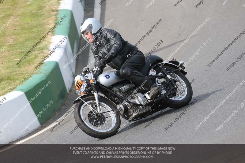 Vintage motorcycle club;eventdigitalimages;mallory park;mallory park trackday photographs;no limits trackdays;peter wileman photography;trackday digital images;trackday photos;vmcc festival 1000 bikes photographs