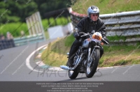 Vintage-motorcycle-club;eventdigitalimages;mallory-park;mallory-park-trackday-photographs;no-limits-trackdays;peter-wileman-photography;trackday-digital-images;trackday-photos;vmcc-festival-1000-bikes-photographs