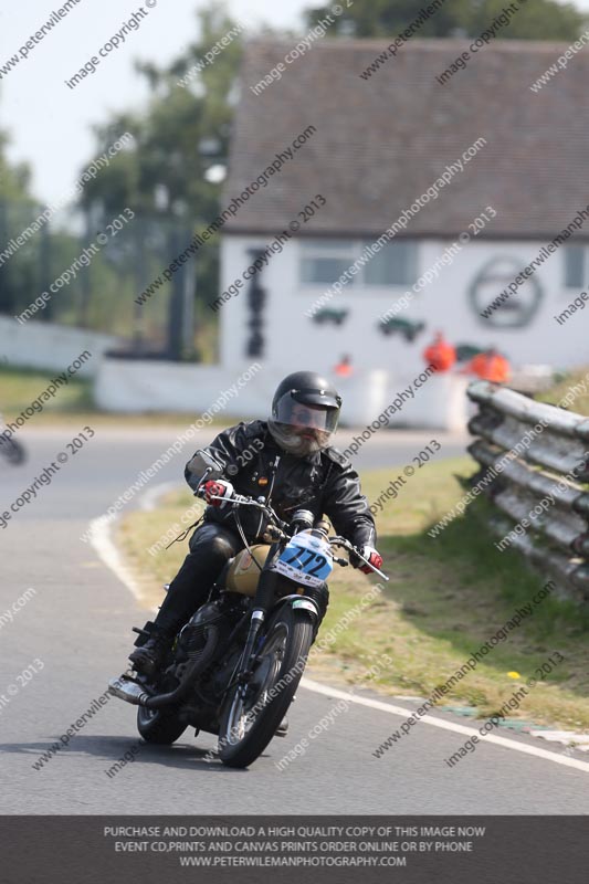 Vintage motorcycle club;eventdigitalimages;mallory park;mallory park trackday photographs;no limits trackdays;peter wileman photography;trackday digital images;trackday photos;vmcc festival 1000 bikes photographs