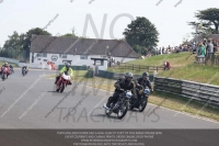 Vintage-motorcycle-club;eventdigitalimages;mallory-park;mallory-park-trackday-photographs;no-limits-trackdays;peter-wileman-photography;trackday-digital-images;trackday-photos;vmcc-festival-1000-bikes-photographs