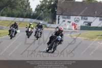 Vintage-motorcycle-club;eventdigitalimages;mallory-park;mallory-park-trackday-photographs;no-limits-trackdays;peter-wileman-photography;trackday-digital-images;trackday-photos;vmcc-festival-1000-bikes-photographs