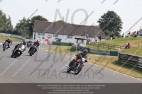 Vintage-motorcycle-club;eventdigitalimages;mallory-park;mallory-park-trackday-photographs;no-limits-trackdays;peter-wileman-photography;trackday-digital-images;trackday-photos;vmcc-festival-1000-bikes-photographs