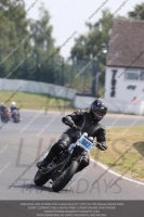 Vintage-motorcycle-club;eventdigitalimages;mallory-park;mallory-park-trackday-photographs;no-limits-trackdays;peter-wileman-photography;trackday-digital-images;trackday-photos;vmcc-festival-1000-bikes-photographs