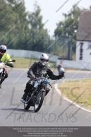 Vintage-motorcycle-club;eventdigitalimages;mallory-park;mallory-park-trackday-photographs;no-limits-trackdays;peter-wileman-photography;trackday-digital-images;trackday-photos;vmcc-festival-1000-bikes-photographs