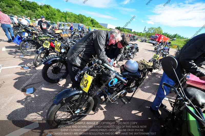 Vintage motorcycle club;eventdigitalimages;mallory park;no limits trackdays;peter wileman photography;photographs;trackday digital images;trackday photos;vmcc banbury run