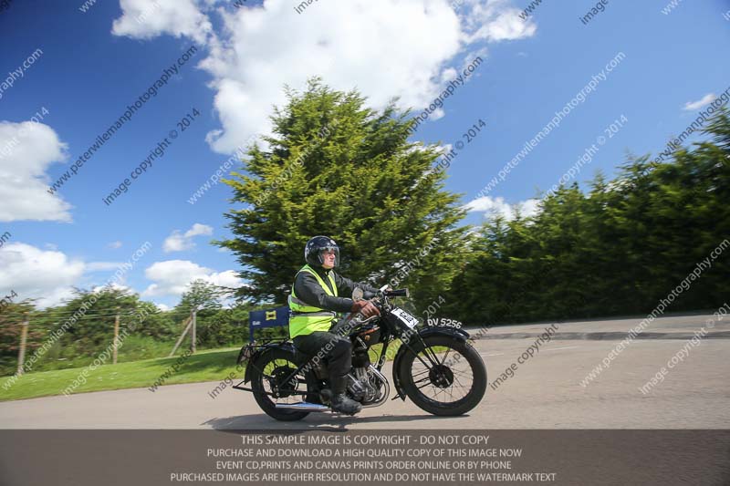 Vintage motorcycle club;eventdigitalimages;mallory park;no limits trackdays;peter wileman photography;photographs;trackday digital images;trackday photos;vmcc banbury run