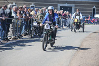 Vintage-motorcycle-club;eventdigitalimages;mallory-park;no-limits-trackdays;peter-wileman-photography;photographs;trackday-digital-images;trackday-photos;vmcc-banbury-run