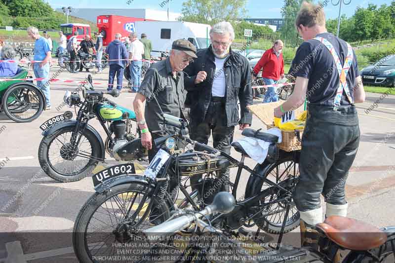 Vintage motorcycle club;eventdigitalimages;mallory park;no limits trackdays;peter wileman photography;photographs;trackday digital images;trackday photos;vmcc banbury run