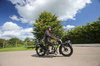 Vintage-motorcycle-club;eventdigitalimages;mallory-park;no-limits-trackdays;peter-wileman-photography;photographs;trackday-digital-images;trackday-photos;vmcc-banbury-run