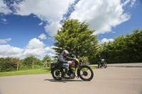 Vintage-motorcycle-club;eventdigitalimages;mallory-park;no-limits-trackdays;peter-wileman-photography;photographs;trackday-digital-images;trackday-photos;vmcc-banbury-run