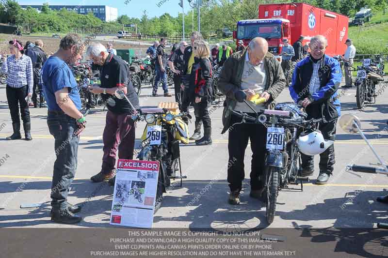 Vintage motorcycle club;eventdigitalimages;mallory park;no limits trackdays;peter wileman photography;photographs;trackday digital images;trackday photos;vmcc banbury run