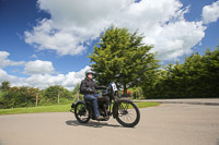 Vintage-motorcycle-club;eventdigitalimages;mallory-park;no-limits-trackdays;peter-wileman-photography;photographs;trackday-digital-images;trackday-photos;vmcc-banbury-run