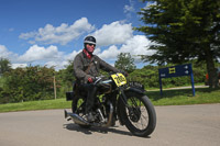 Vintage-motorcycle-club;eventdigitalimages;mallory-park;no-limits-trackdays;peter-wileman-photography;photographs;trackday-digital-images;trackday-photos;vmcc-banbury-run