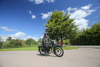 Vintage-motorcycle-club;eventdigitalimages;mallory-park;no-limits-trackdays;peter-wileman-photography;photographs;trackday-digital-images;trackday-photos;vmcc-banbury-run