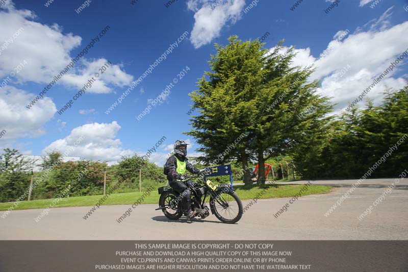 Vintage motorcycle club;eventdigitalimages;mallory park;no limits trackdays;peter wileman photography;photographs;trackday digital images;trackday photos;vmcc banbury run
