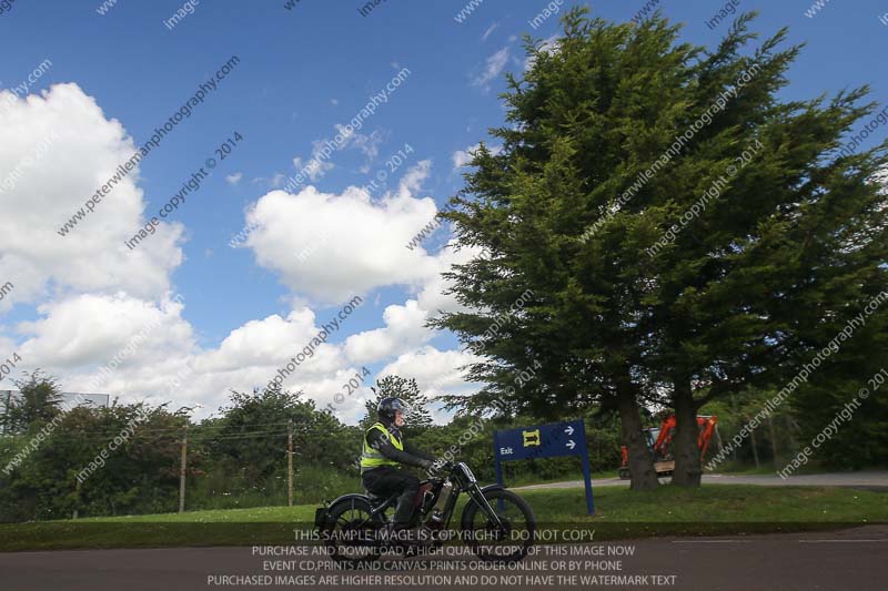 Vintage motorcycle club;eventdigitalimages;mallory park;no limits trackdays;peter wileman photography;photographs;trackday digital images;trackday photos;vmcc banbury run