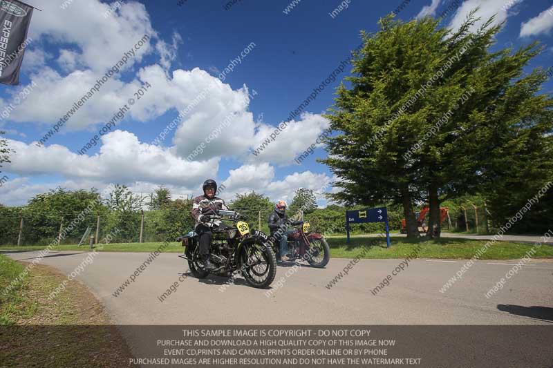 Vintage motorcycle club;eventdigitalimages;mallory park;no limits trackdays;peter wileman photography;photographs;trackday digital images;trackday photos;vmcc banbury run