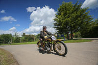 Vintage-motorcycle-club;eventdigitalimages;mallory-park;no-limits-trackdays;peter-wileman-photography;photographs;trackday-digital-images;trackday-photos;vmcc-banbury-run