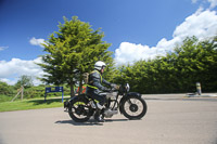 Vintage-motorcycle-club;eventdigitalimages;mallory-park;no-limits-trackdays;peter-wileman-photography;photographs;trackday-digital-images;trackday-photos;vmcc-banbury-run