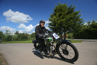 Vintage-motorcycle-club;eventdigitalimages;mallory-park;no-limits-trackdays;peter-wileman-photography;photographs;trackday-digital-images;trackday-photos;vmcc-banbury-run