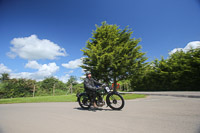 Vintage-motorcycle-club;eventdigitalimages;mallory-park;no-limits-trackdays;peter-wileman-photography;photographs;trackday-digital-images;trackday-photos;vmcc-banbury-run