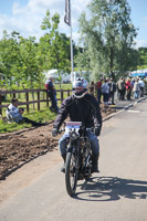 Vintage-motorcycle-club;eventdigitalimages;mallory-park;no-limits-trackdays;peter-wileman-photography;photographs;trackday-digital-images;trackday-photos;vmcc-banbury-run