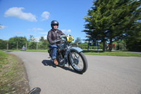 Vintage-motorcycle-club;eventdigitalimages;mallory-park;no-limits-trackdays;peter-wileman-photography;photographs;trackday-digital-images;trackday-photos;vmcc-banbury-run