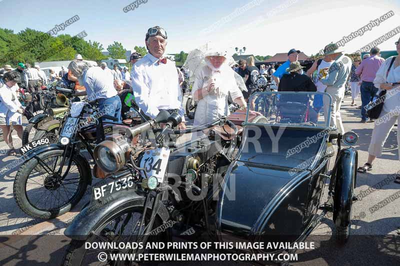 Vintage motorcycle club;eventdigitalimages;mallory park;no limits trackdays;peter wileman photography;photographs;trackday digital images;trackday photos;vmcc banbury run