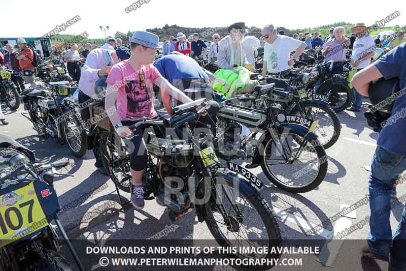 Vintage motorcycle club;eventdigitalimages;mallory park;no limits trackdays;peter wileman photography;photographs;trackday digital images;trackday photos;vmcc banbury run