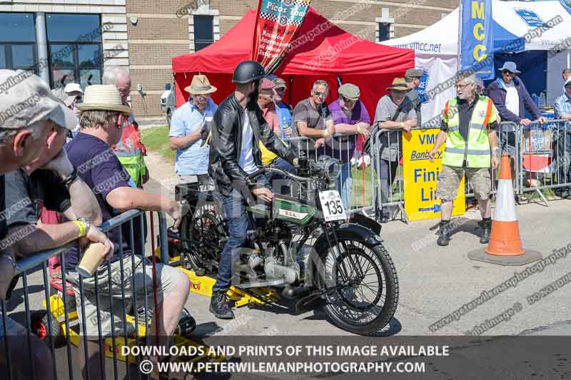 Vintage motorcycle club;eventdigitalimages;mallory park;no limits trackdays;peter wileman photography;photographs;trackday digital images;trackday photos;vmcc banbury run