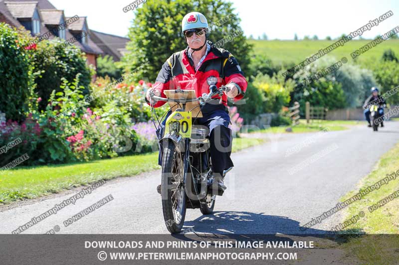 Vintage motorcycle club;eventdigitalimages;mallory park;no limits trackdays;peter wileman photography;photographs;trackday digital images;trackday photos;vmcc banbury run