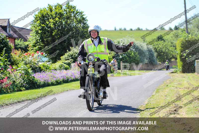 Vintage motorcycle club;eventdigitalimages;mallory park;no limits trackdays;peter wileman photography;photographs;trackday digital images;trackday photos;vmcc banbury run