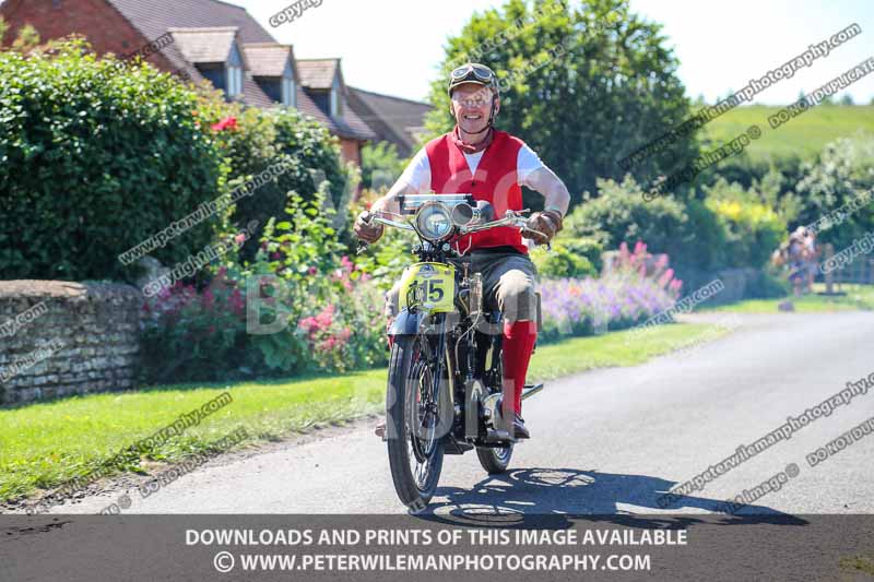 Vintage motorcycle club;eventdigitalimages;mallory park;no limits trackdays;peter wileman photography;photographs;trackday digital images;trackday photos;vmcc banbury run