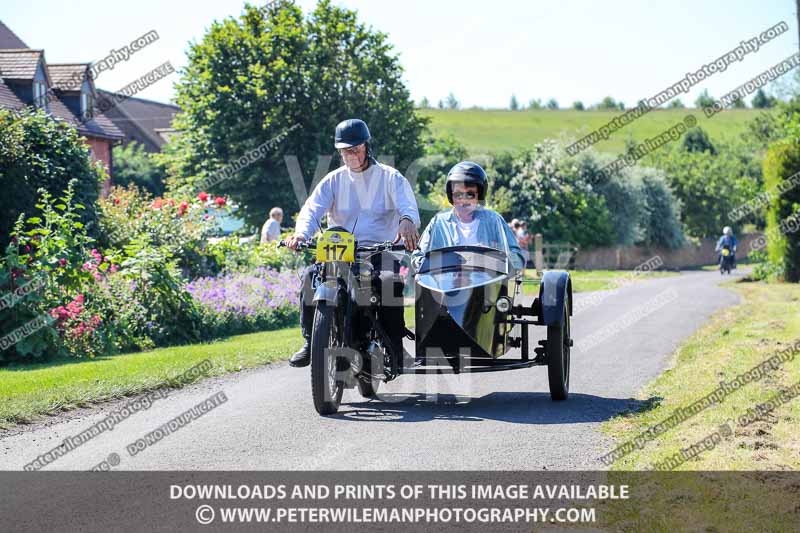 Vintage motorcycle club;eventdigitalimages;mallory park;no limits trackdays;peter wileman photography;photographs;trackday digital images;trackday photos;vmcc banbury run