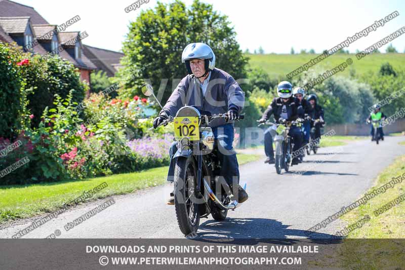 Vintage motorcycle club;eventdigitalimages;mallory park;no limits trackdays;peter wileman photography;photographs;trackday digital images;trackday photos;vmcc banbury run