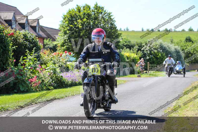 Vintage motorcycle club;eventdigitalimages;mallory park;no limits trackdays;peter wileman photography;photographs;trackday digital images;trackday photos;vmcc banbury run