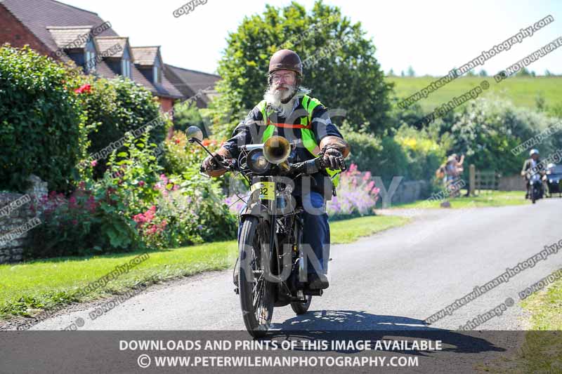 Vintage motorcycle club;eventdigitalimages;mallory park;no limits trackdays;peter wileman photography;photographs;trackday digital images;trackday photos;vmcc banbury run