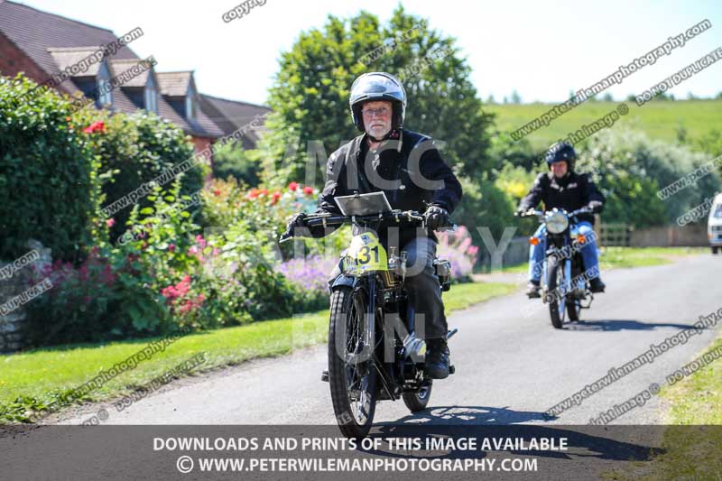 Vintage motorcycle club;eventdigitalimages;mallory park;no limits trackdays;peter wileman photography;photographs;trackday digital images;trackday photos;vmcc banbury run