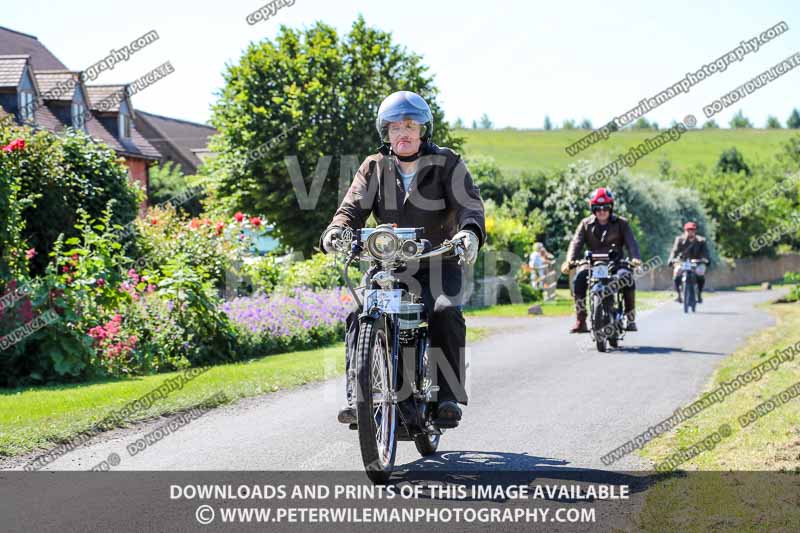 Vintage motorcycle club;eventdigitalimages;mallory park;no limits trackdays;peter wileman photography;photographs;trackday digital images;trackday photos;vmcc banbury run