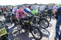 Vintage-motorcycle-club;eventdigitalimages;mallory-park;no-limits-trackdays;peter-wileman-photography;photographs;trackday-digital-images;trackday-photos;vmcc-banbury-run