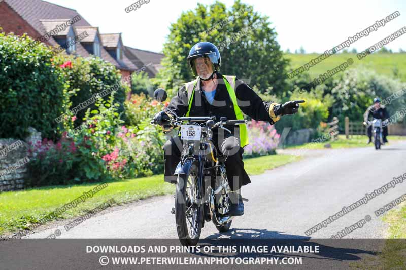 Vintage motorcycle club;eventdigitalimages;mallory park;no limits trackdays;peter wileman photography;photographs;trackday digital images;trackday photos;vmcc banbury run