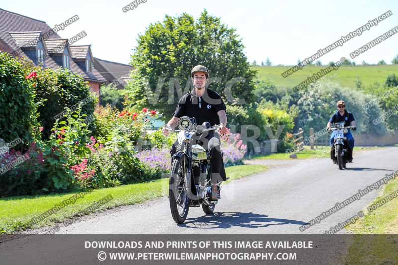 Vintage motorcycle club;eventdigitalimages;mallory park;no limits trackdays;peter wileman photography;photographs;trackday digital images;trackday photos;vmcc banbury run