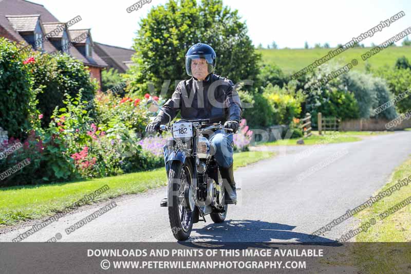 Vintage motorcycle club;eventdigitalimages;mallory park;no limits trackdays;peter wileman photography;photographs;trackday digital images;trackday photos;vmcc banbury run